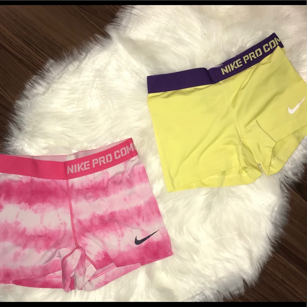 NIKE SHORTS - Picture 1 of 3